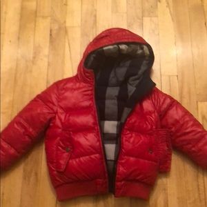 Burberry kids puffer coat.
